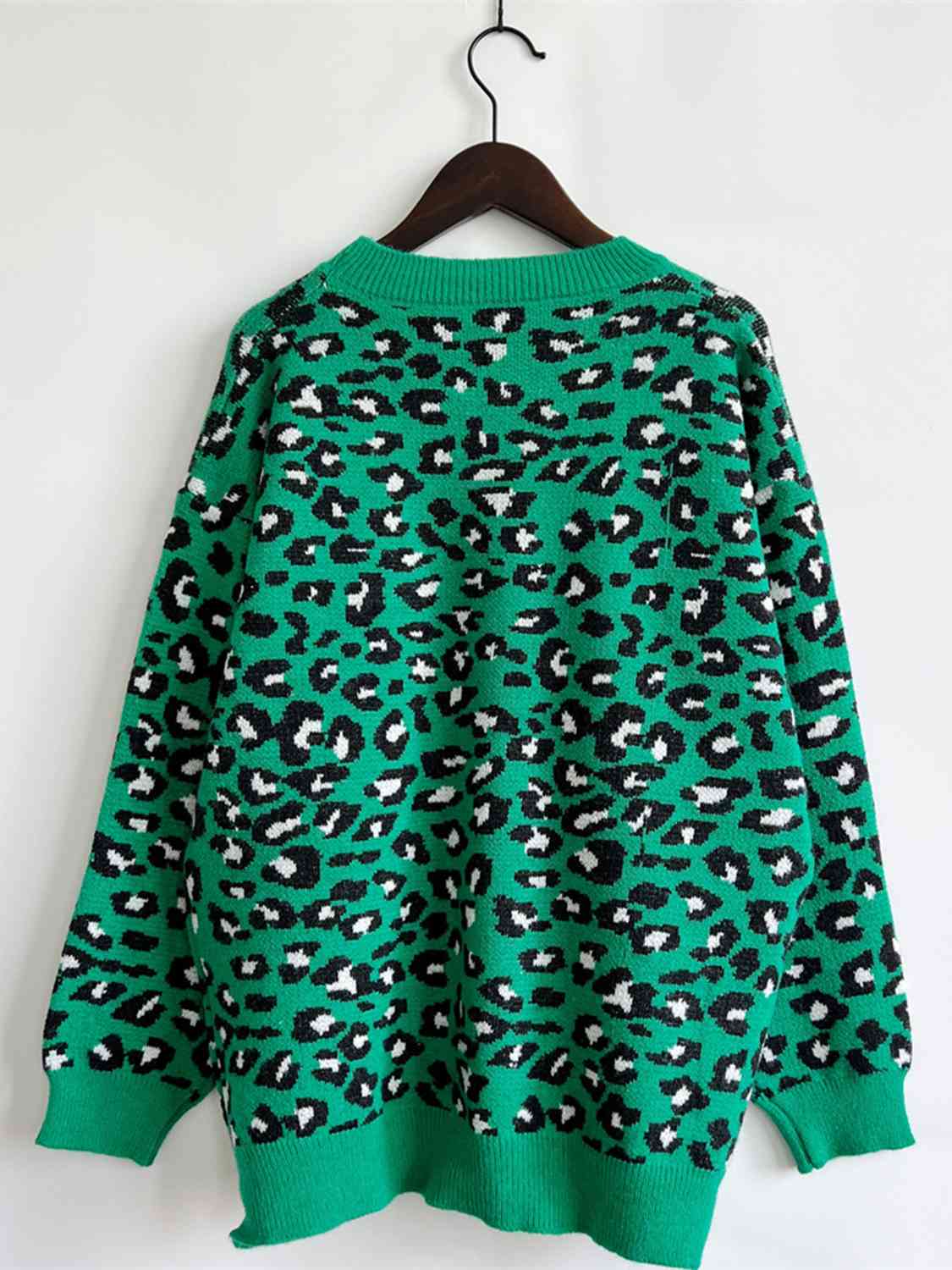 Green leopard sweatshirt hot sale